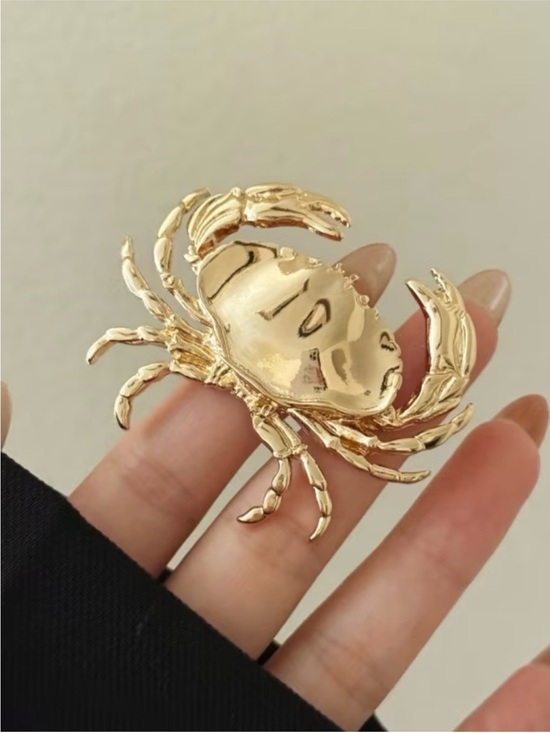 Anthropologie Jewelry - NEW! Unique Statement Gold Crab Ring 🦀 (A2-65)